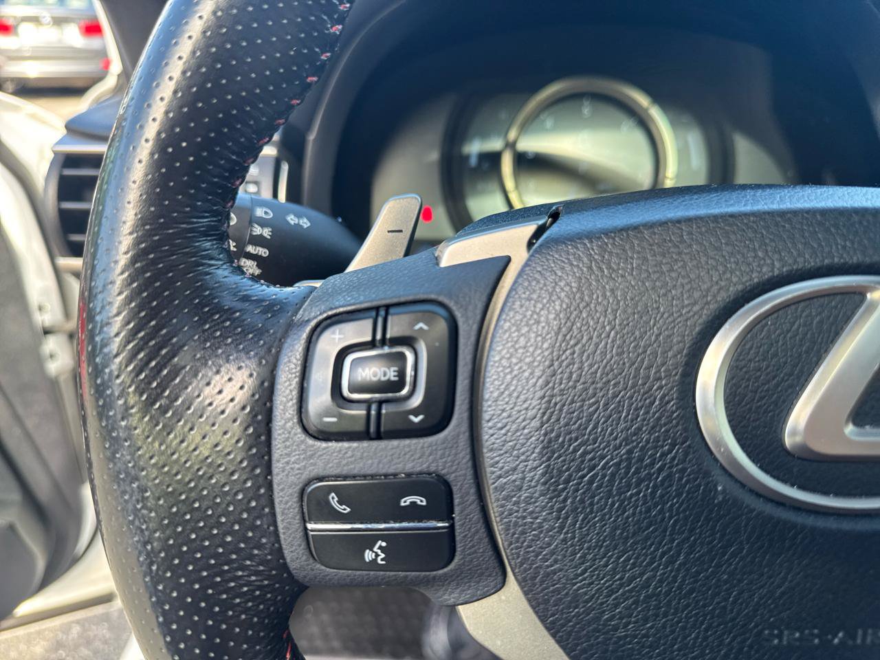 Used 2018 Lexus IS 350 F Sport w/ F Sport Package AWD/4WD image 36