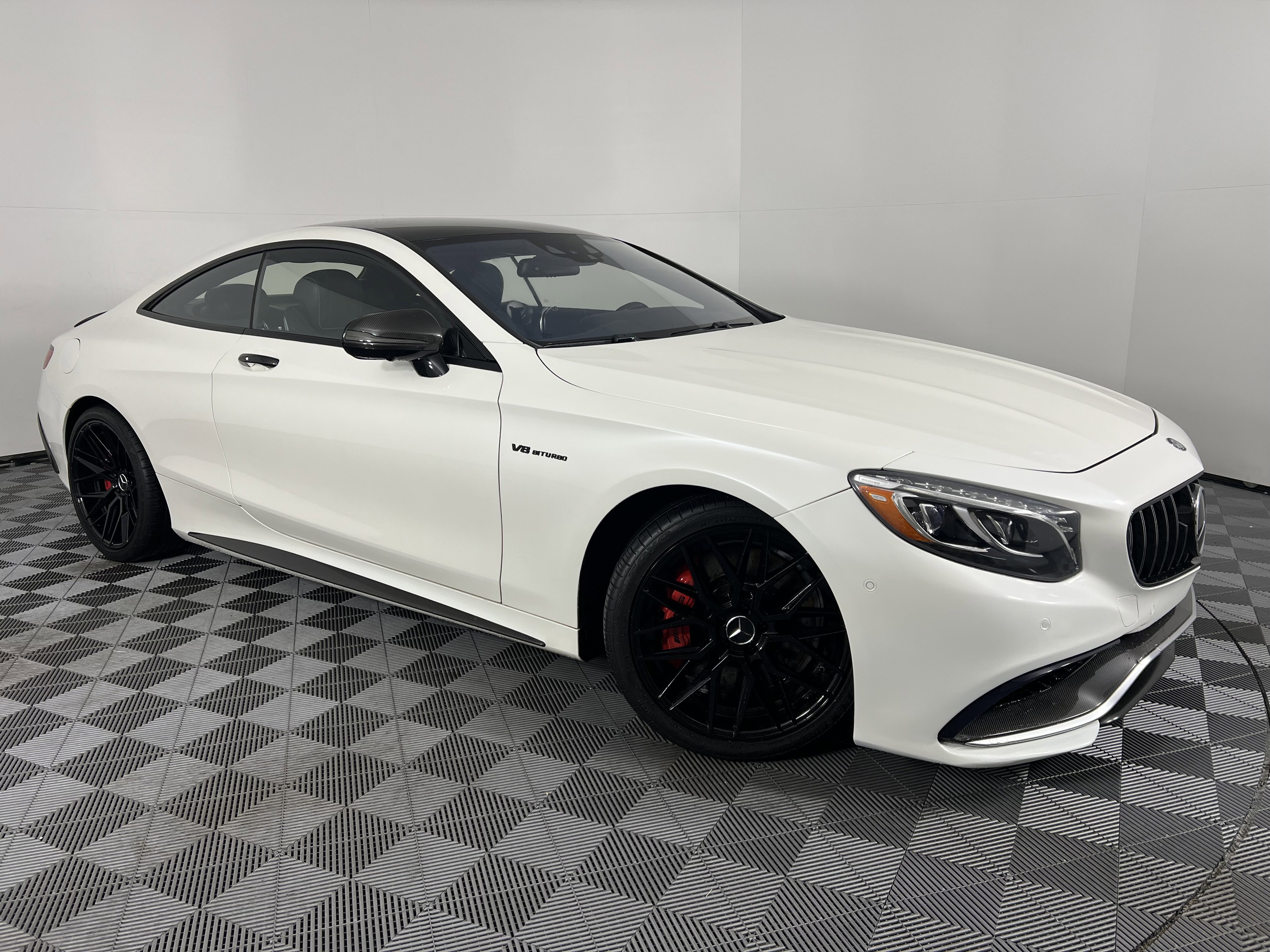 Used 2015 Mercedes-Benz S 63 AMG 4MATIC Coupe image 2