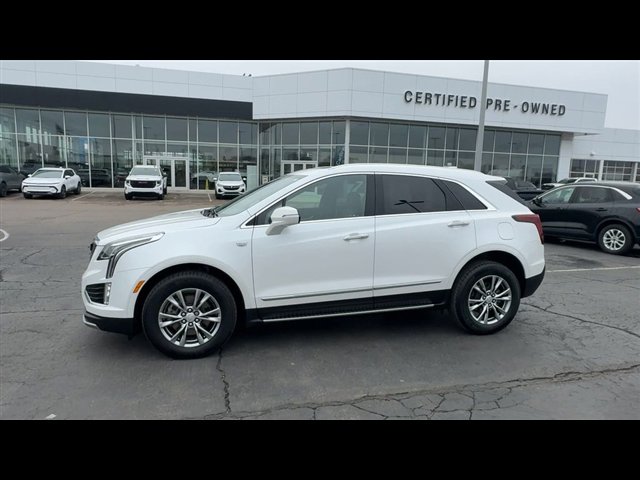 Certified 2023 Cadillac XT5 Premium Luxury image 5