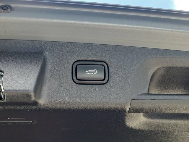 Used 2024 Hyundai Palisade SEL FWD image 30