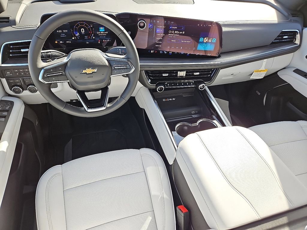New 2025 Chevrolet Suburban Premier image 9