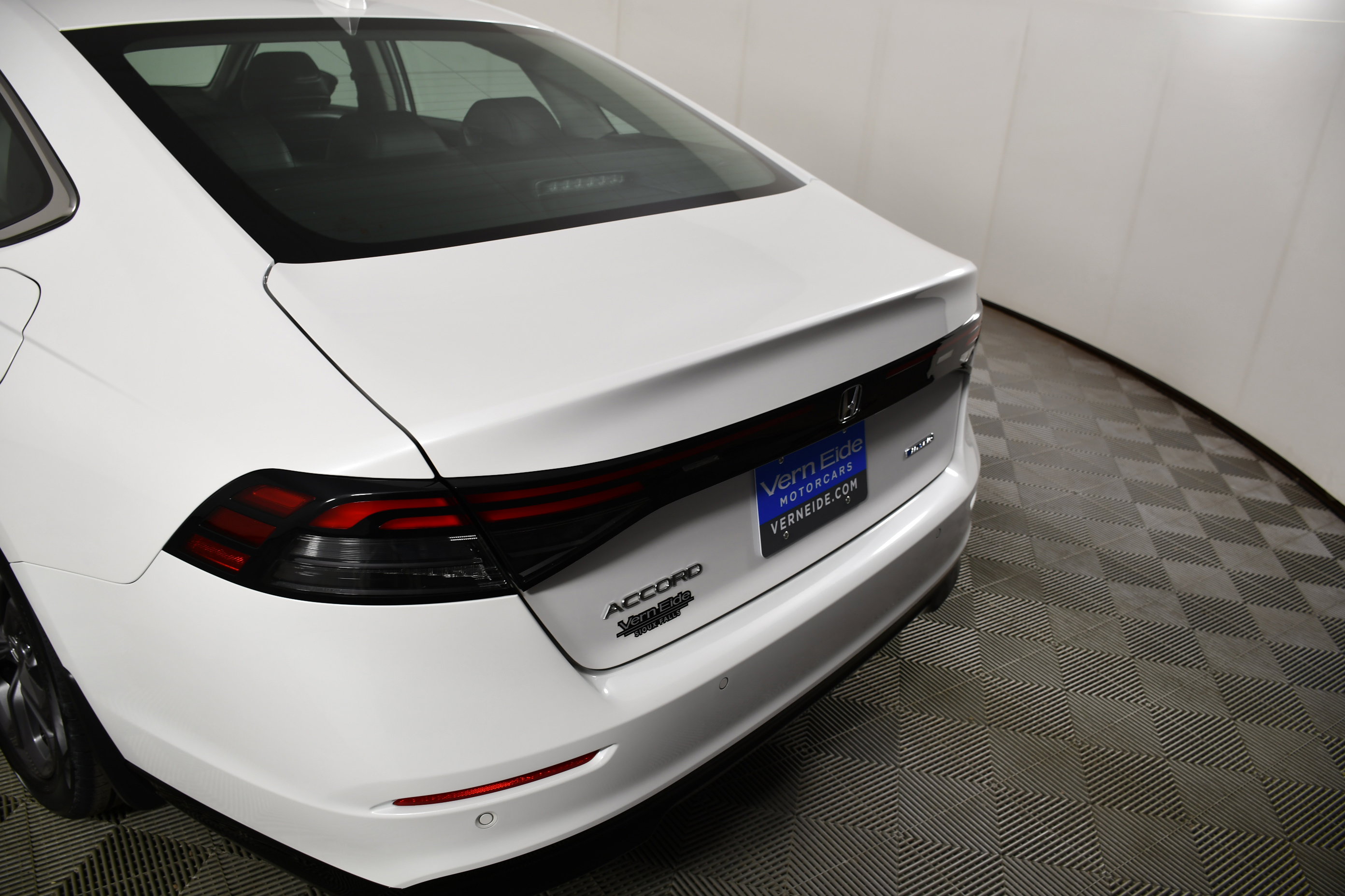 Certified 2025 Honda Accord EX-L image 15