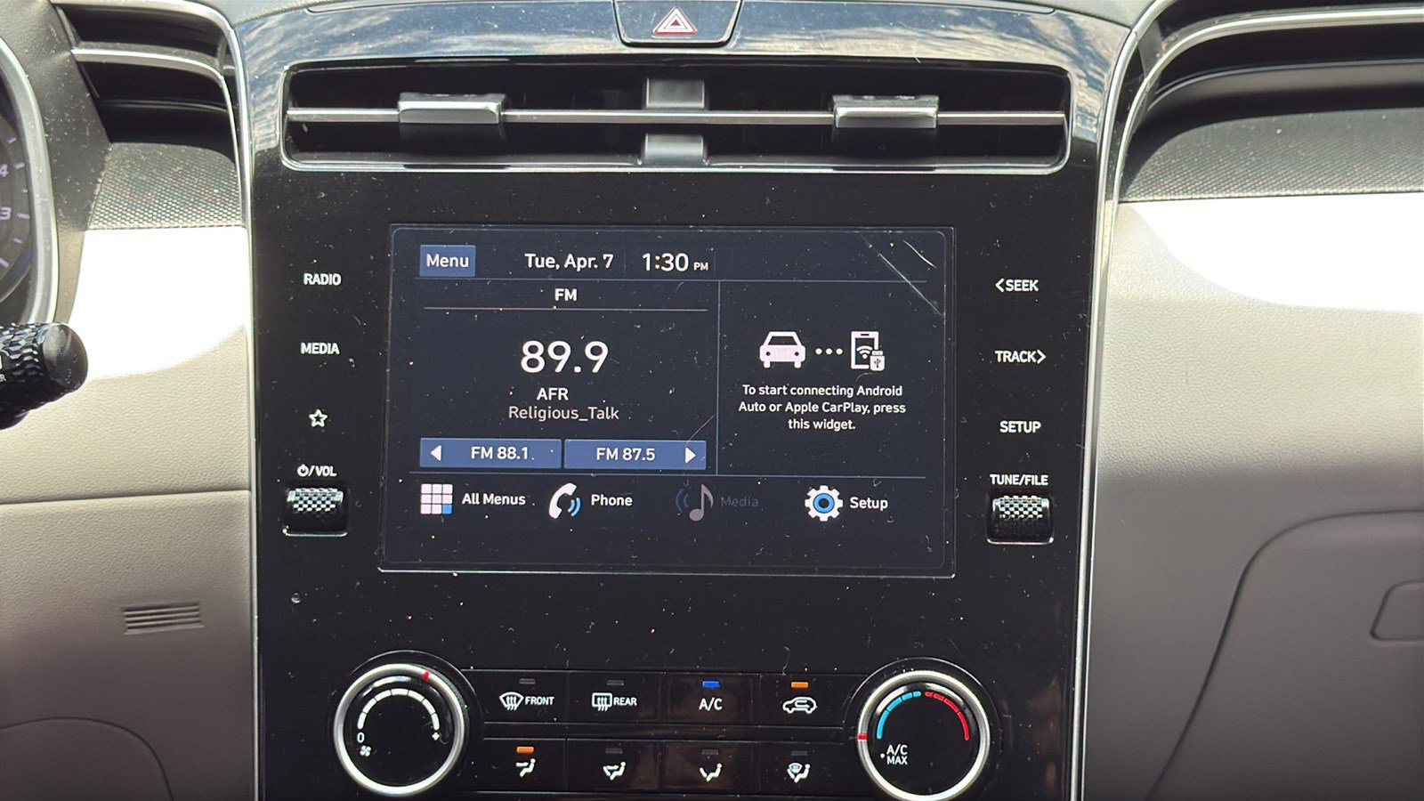 Used 2024 Hyundai Tucson SE image 19