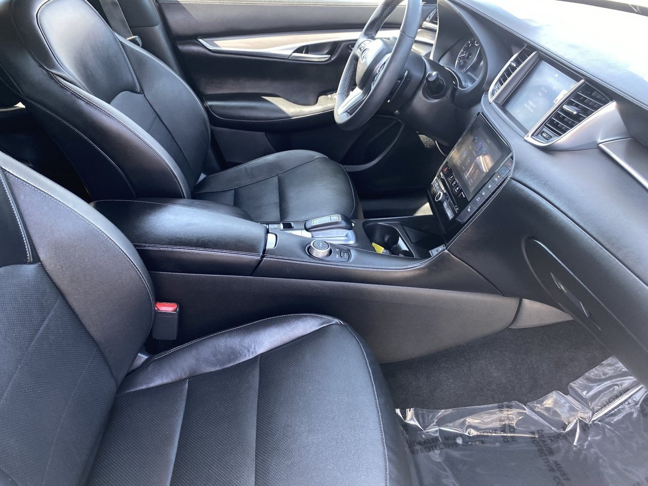 Certified 2023 INFINITI QX50 Luxe FWD image 10