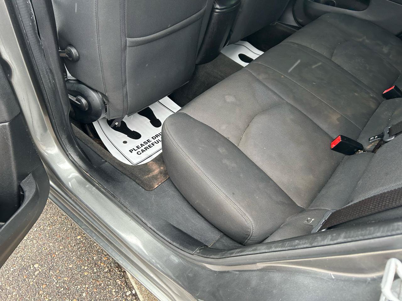 Used 2012 Dodge Avenger SE FWD image 9