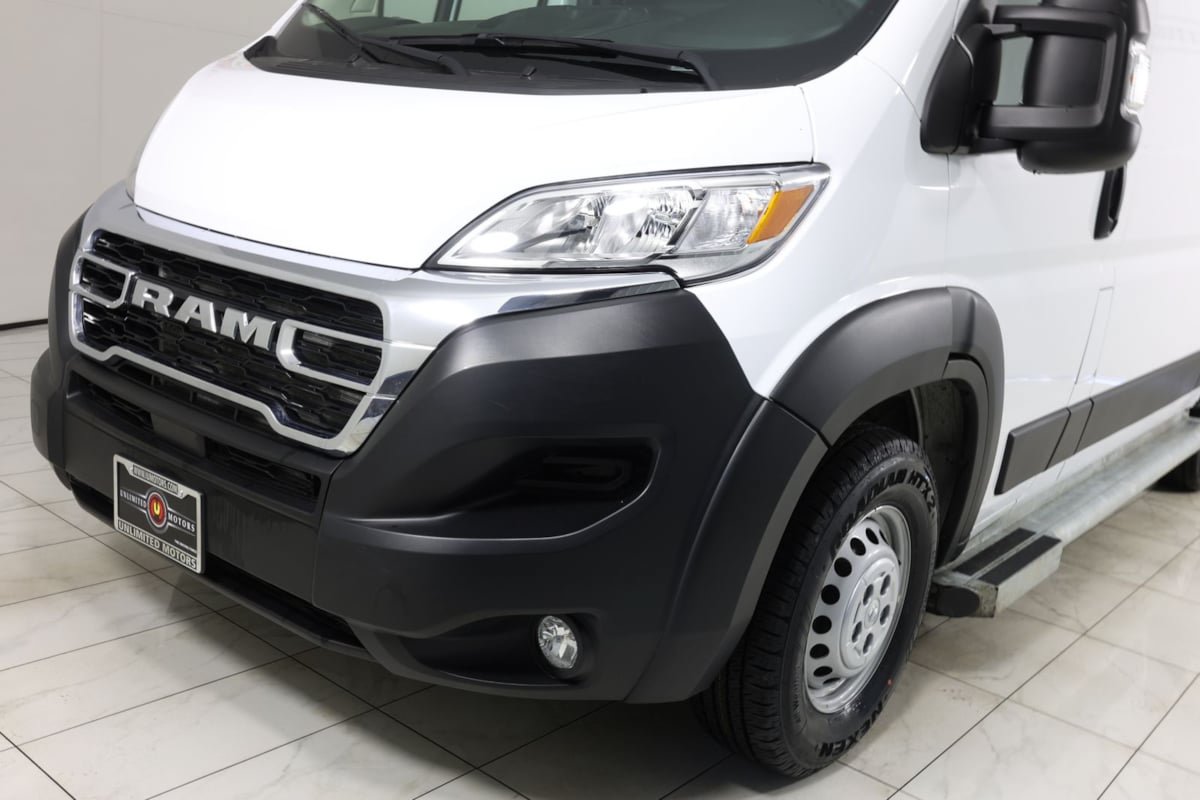 Used 2025 RAM ProMaster 2500 w/ U-Haul Equipment Group FWD image 29