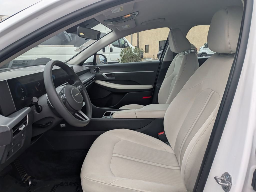 Used 2025 Hyundai Sonata SEL image 13