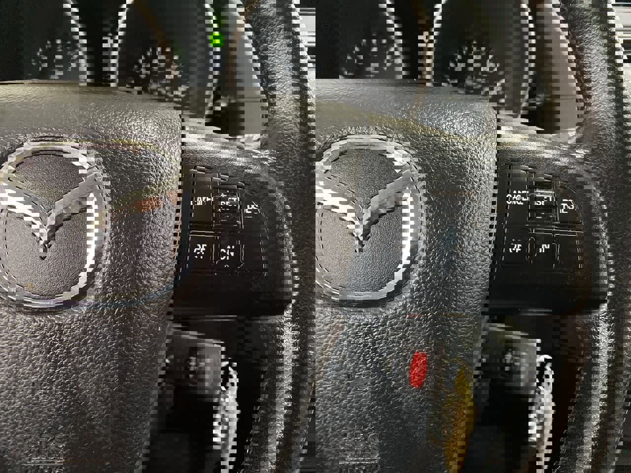 Used 2014 MAZDA MAZDA5 Touring image 22