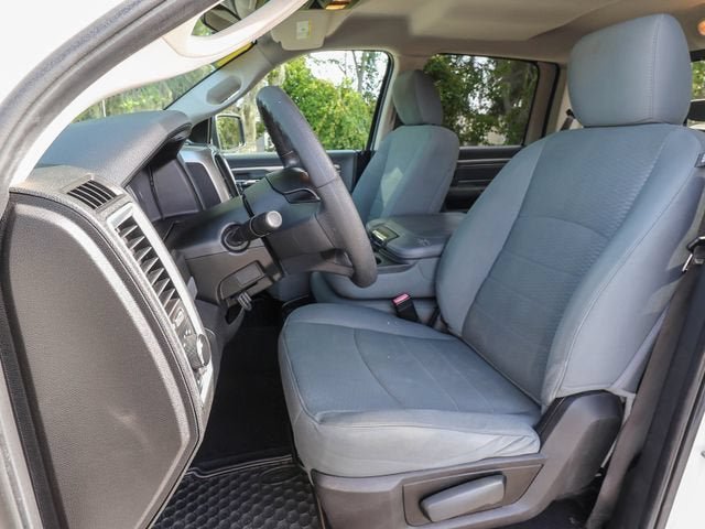 Used 2019 RAM 1500 Classic SLT RWD image 15