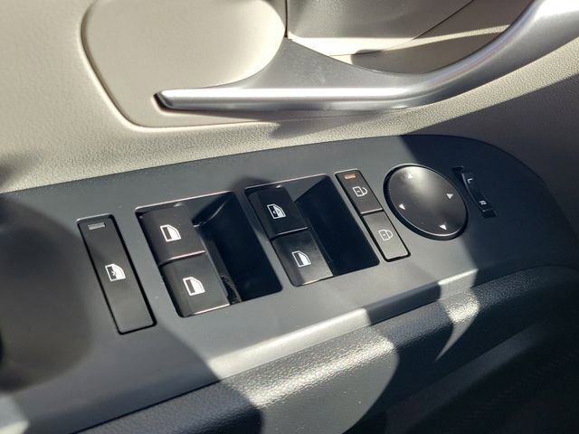 New 2026 Hyundai Tucson SE image 11