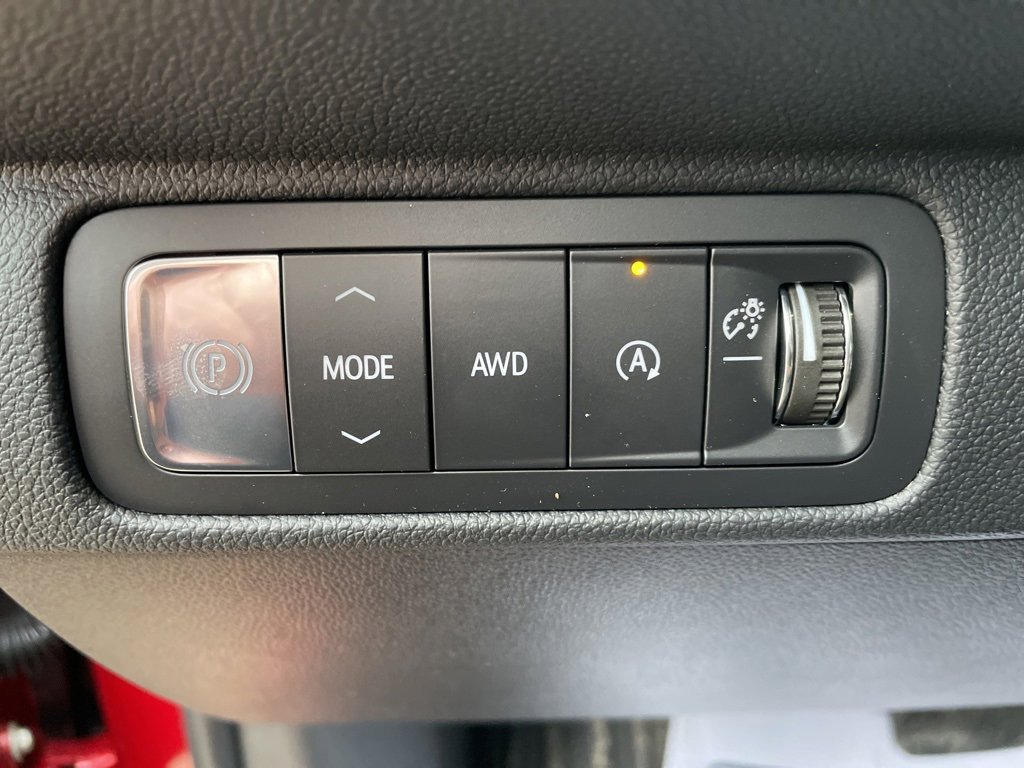 New 2026 Chevrolet Traverse LT w/ Driver Confidence Package image 6