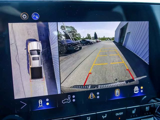 New 2026 Chevrolet Colorado ZR2 w/ Technology Package AWD/4WD image 25