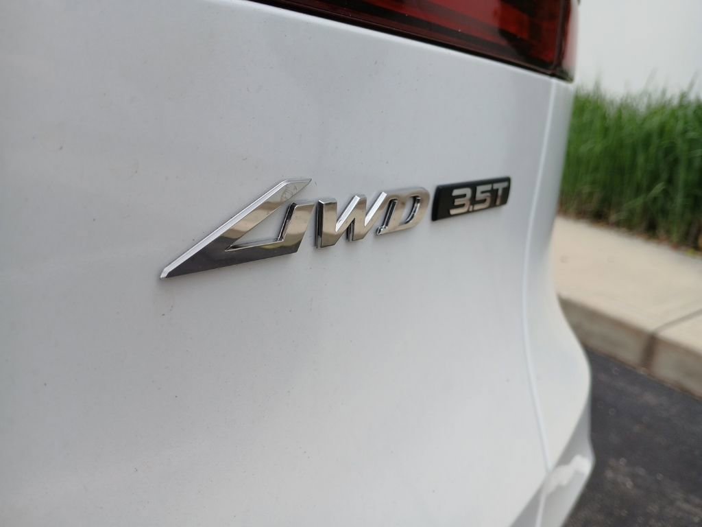 Used 2026 Genesis GV70 3.5T Sport Prestige image 10