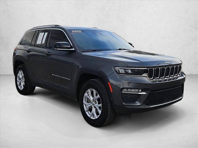 Used 2022 Jeep Grand Cherokee Limited AWD/4WD image 3