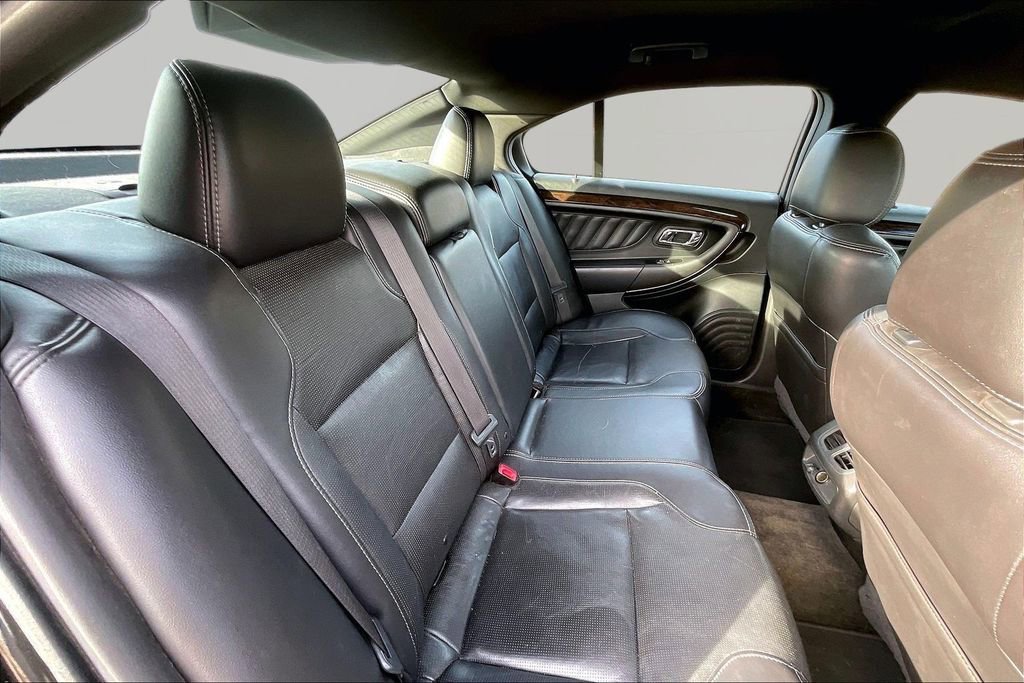Used 2015 Ford Taurus Limited image 27