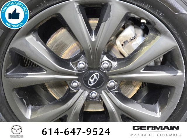 Used 2017 Hyundai Santa Fe Sport w/ 2.0T Ultimate Tech Package 05 image 11