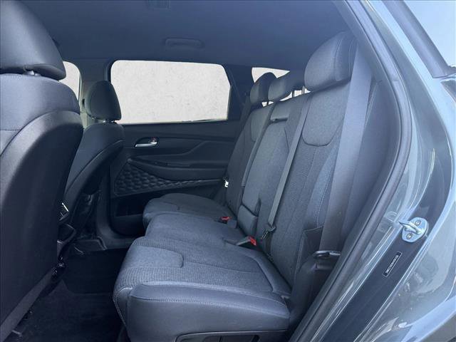 Used 2019 Hyundai Santa Fe SE image 14