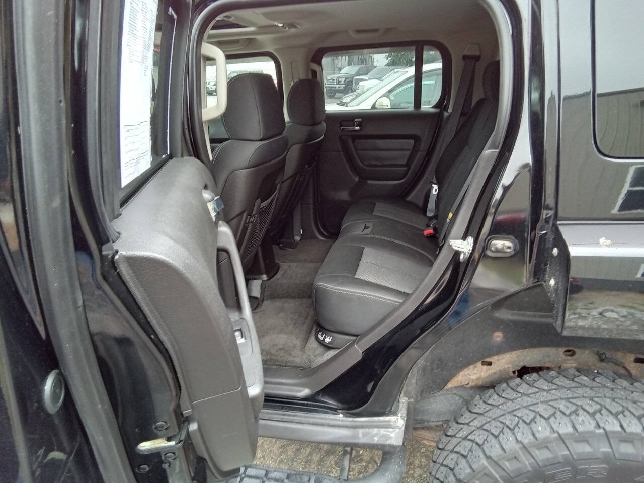 Used 2007 HUMMER H3 AWD/4WD image 11