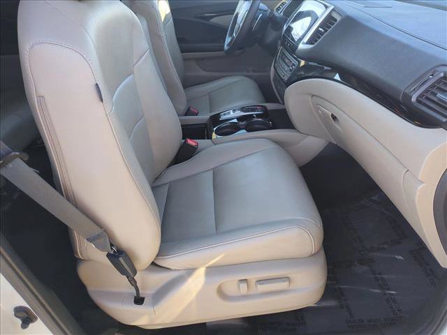 Used 2017 Honda Pilot Touring image 25