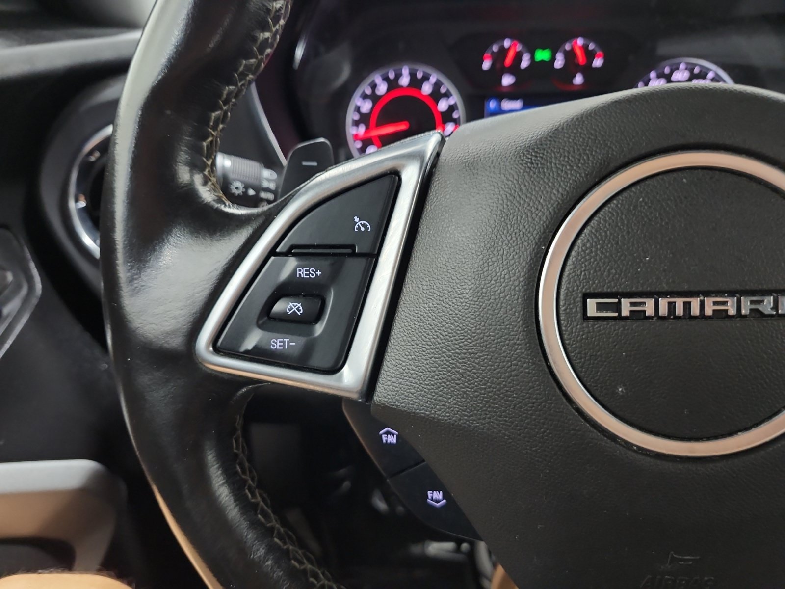 Used 2020 Chevrolet Camaro LT RWD image 22