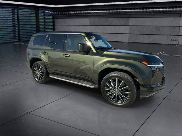 Certified 2025 Lexus GX 550 w/ Cold Area Package AWD/4WD image 2