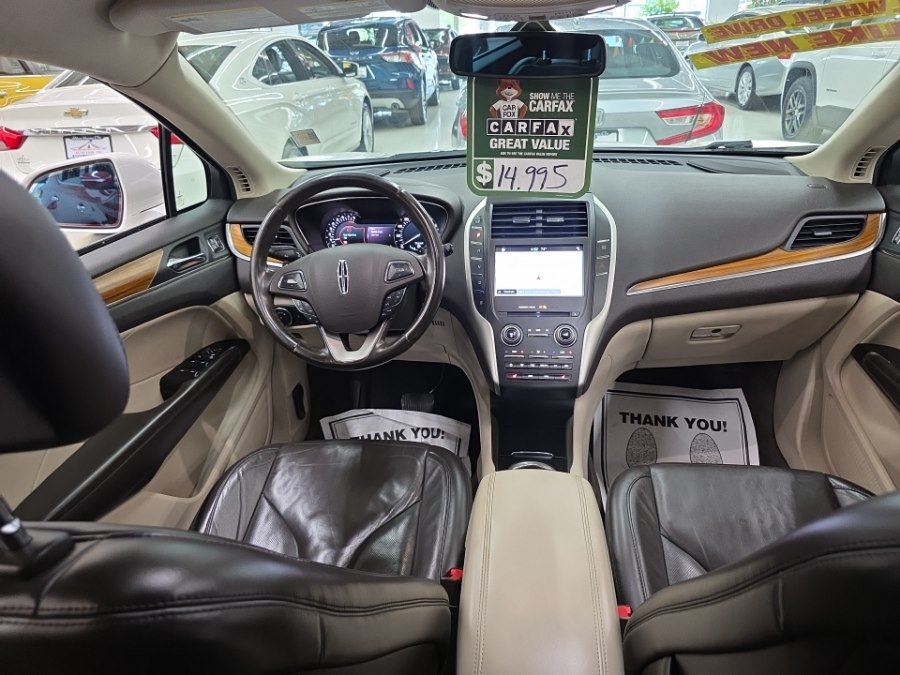 Used 2017 Lincoln MKC Select w/ Select Plus Package AWD/4WD image 12