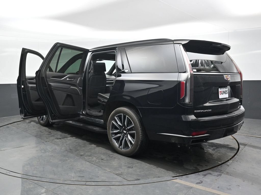 Used 2023 Cadillac Escalade Sport w/ Touring Package AWD/4WD image 44