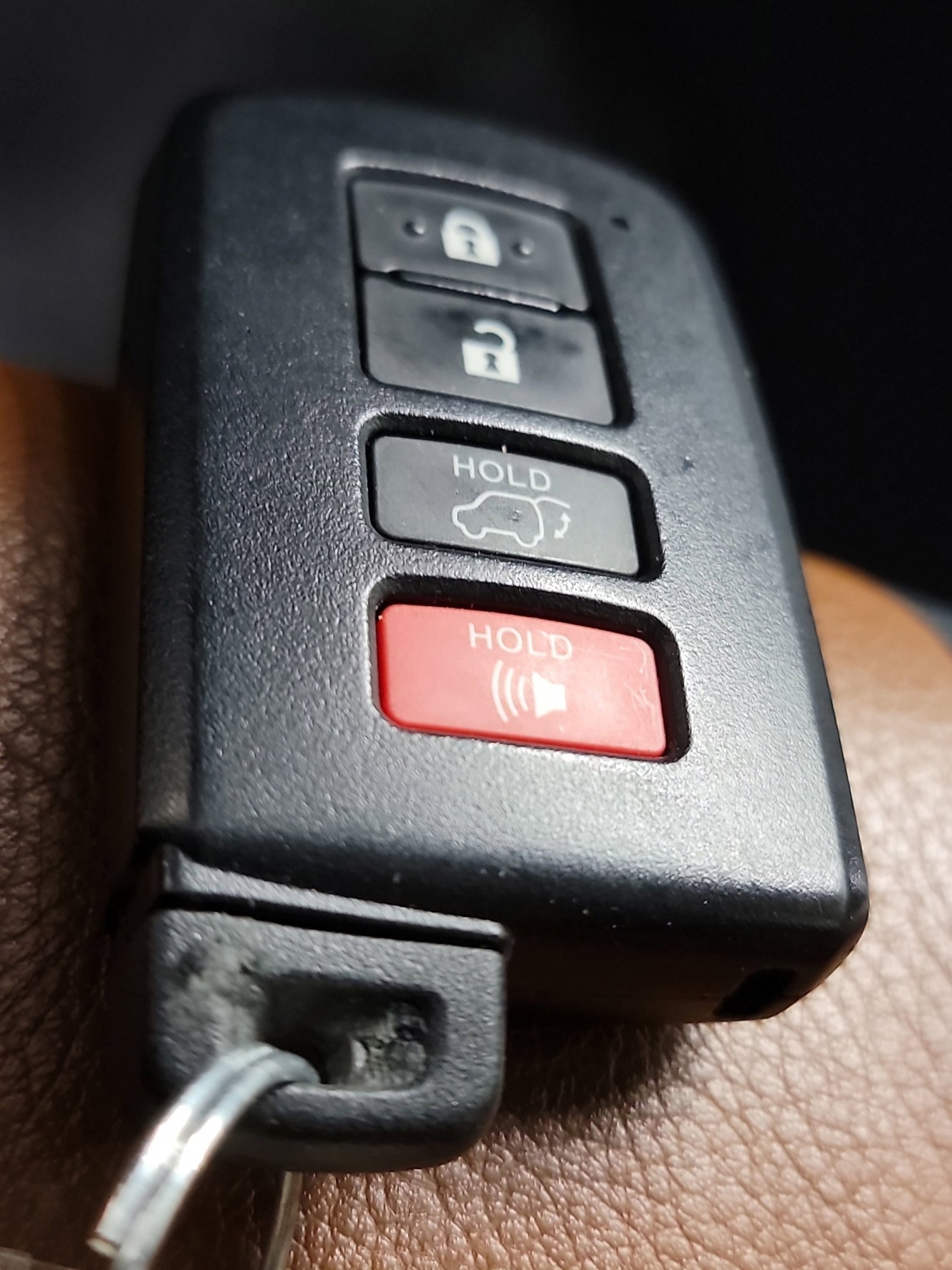 Used 2018 Toyota RAV4 Limited image 29