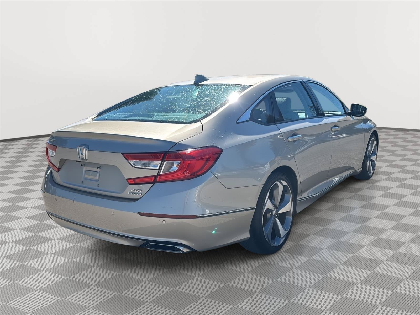 Used 2020 Honda Accord Touring image 27