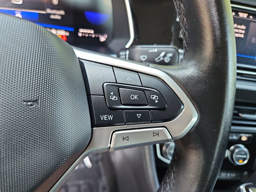 Used 2024 Volkswagen Jetta SE FWD image 12