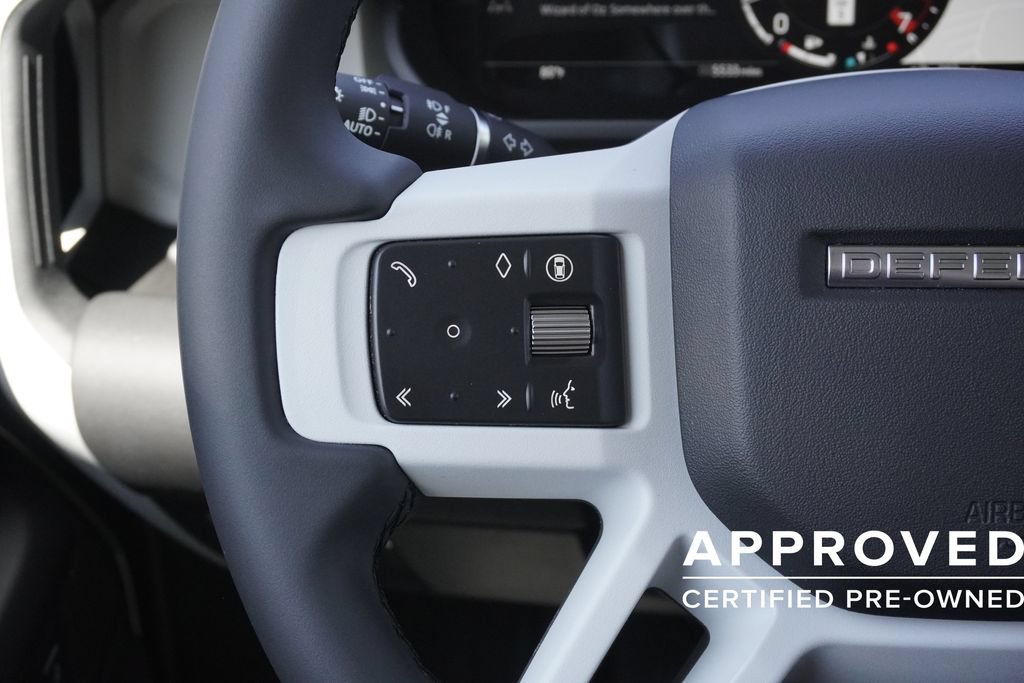 Used 2025 Land Rover Defender 110 S AWD/4WD image 12