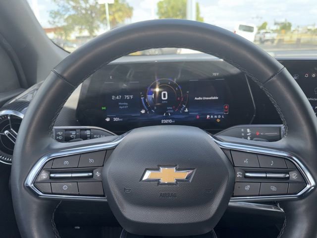 Used 2025 Chevrolet Equinox LT FWD image 6