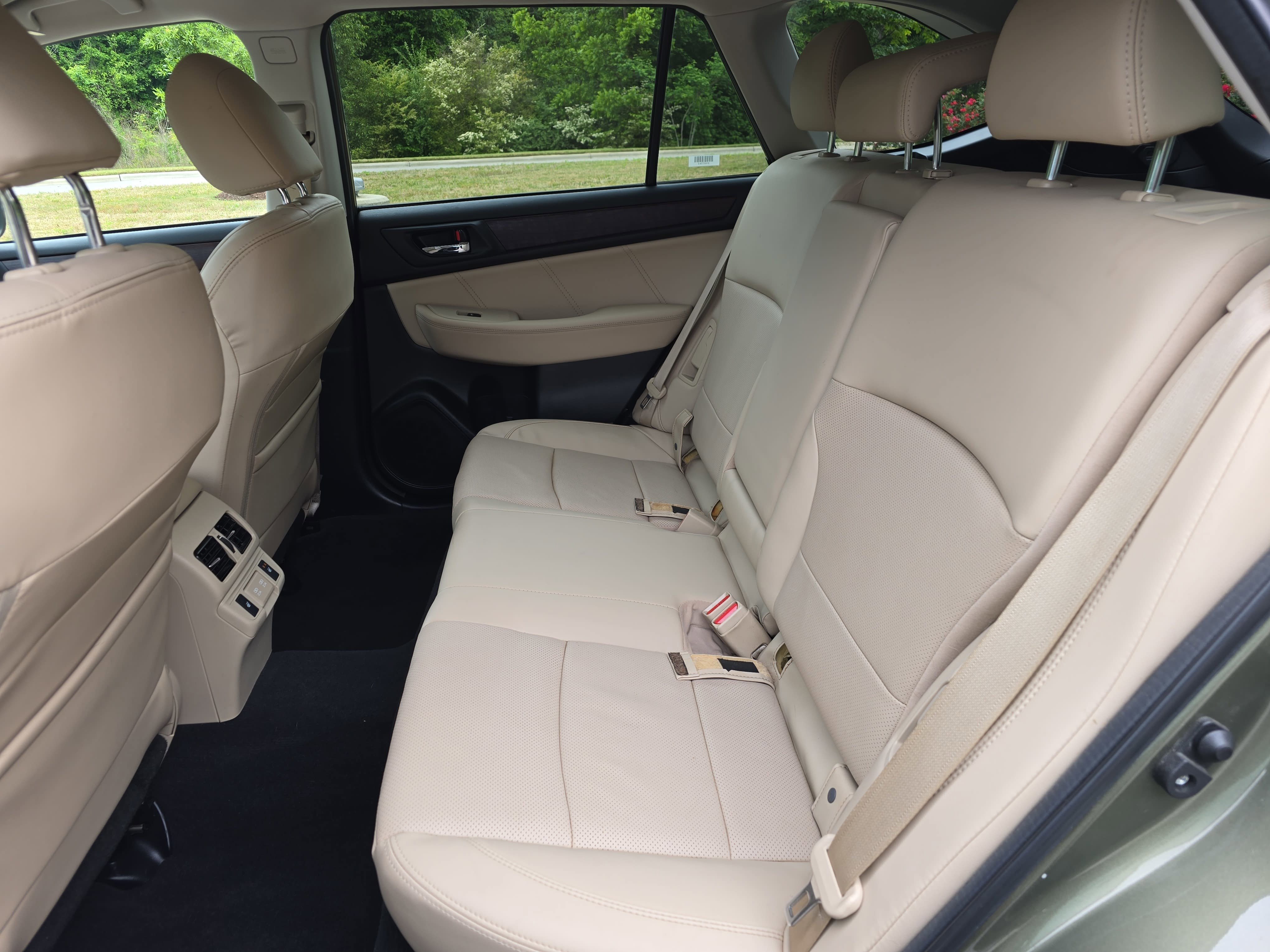 Used 2019 Subaru Outback 2.5i Limited AWD/4WD image 15