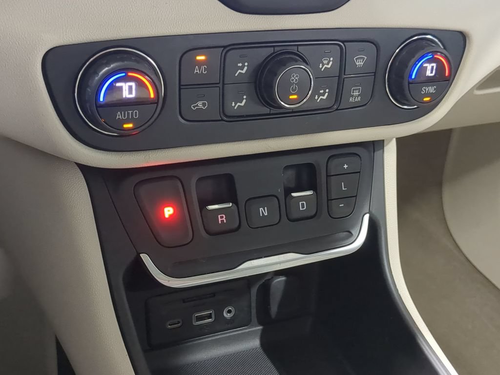 Used 2020 GMC Terrain Denali AWD/4WD image 39