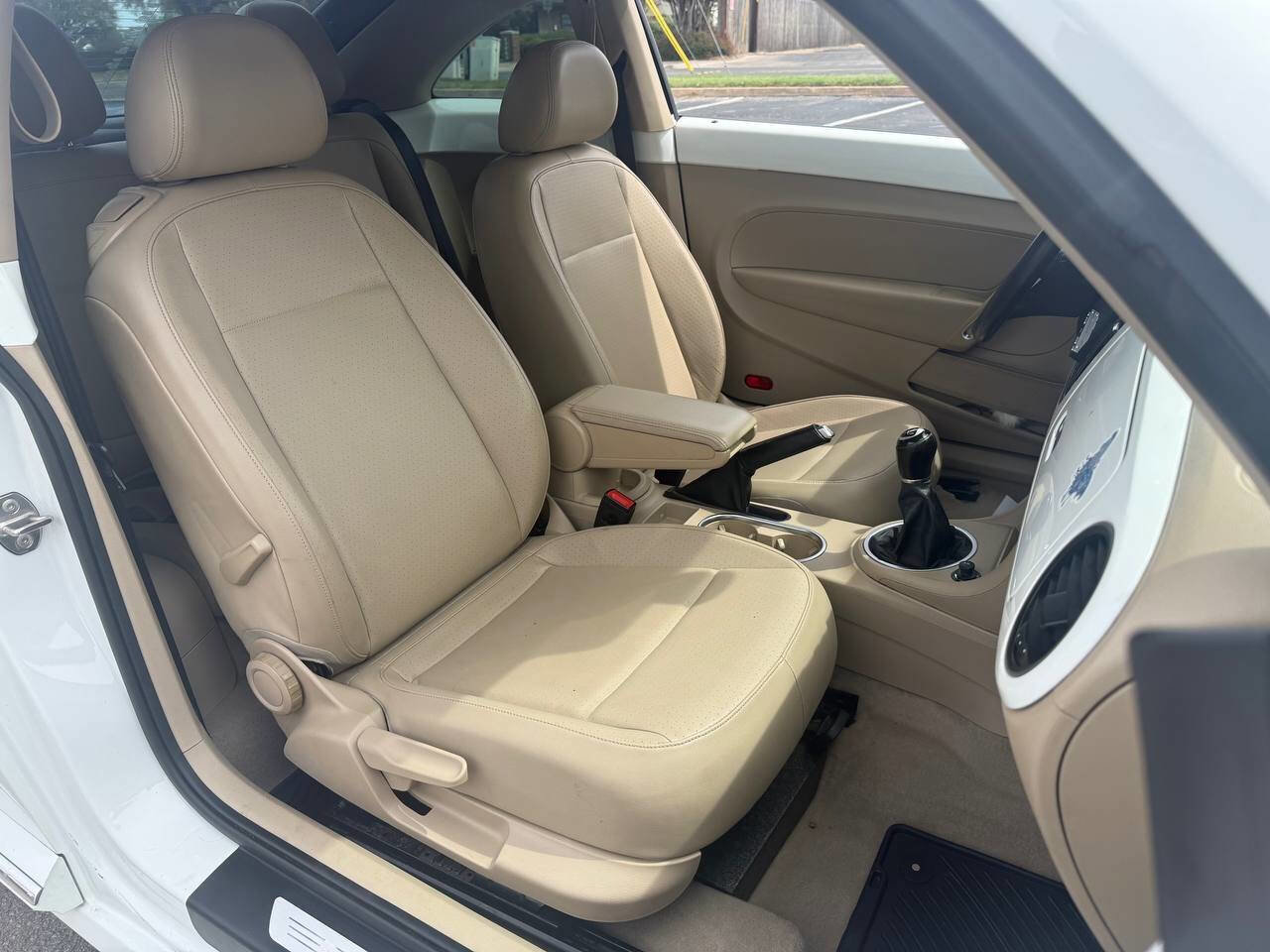 Used 2016 Volkswagen Beetle 1.8T SE image 14