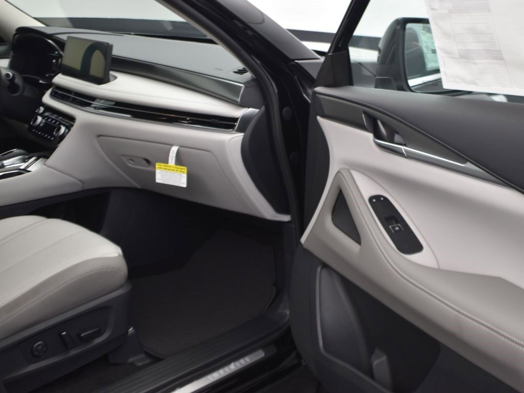 New 2026 INFINITI QX60 Pure w/ Cargo Package image 21