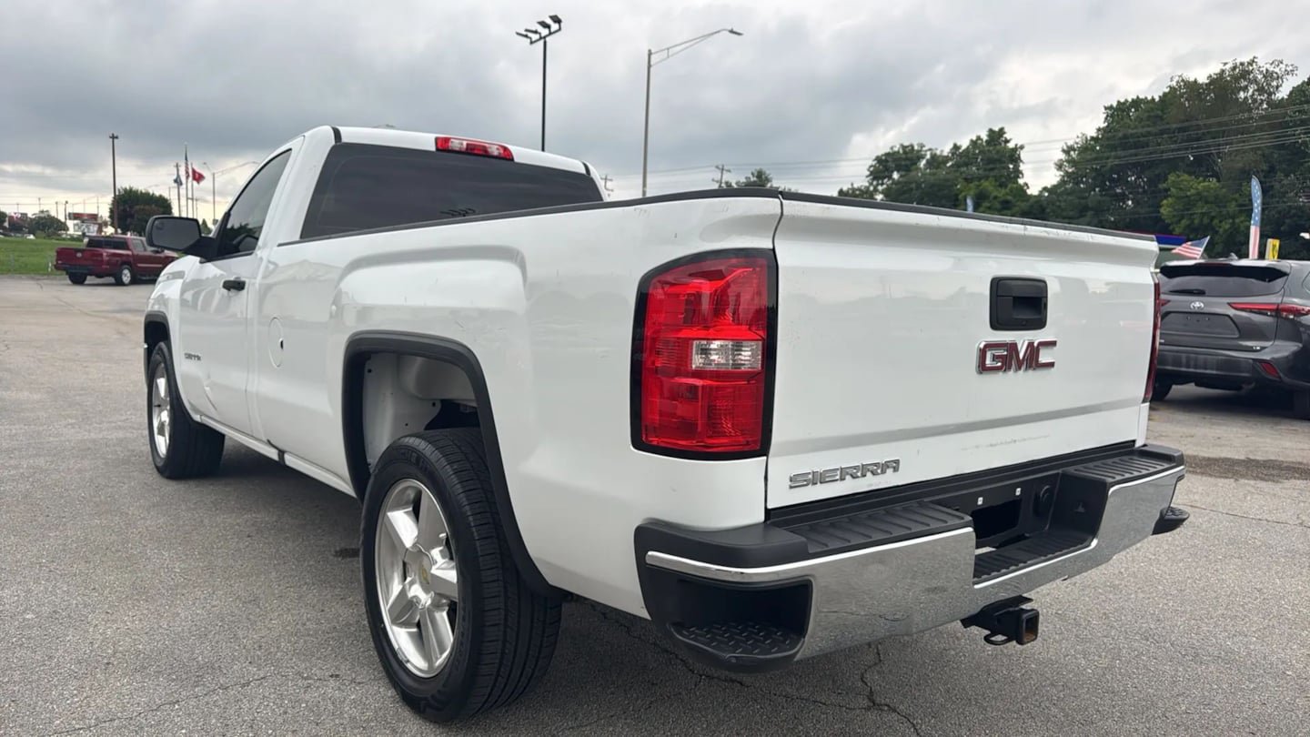 Used 2018 GMC Sierra 1500 2WD Regular Cab image 3