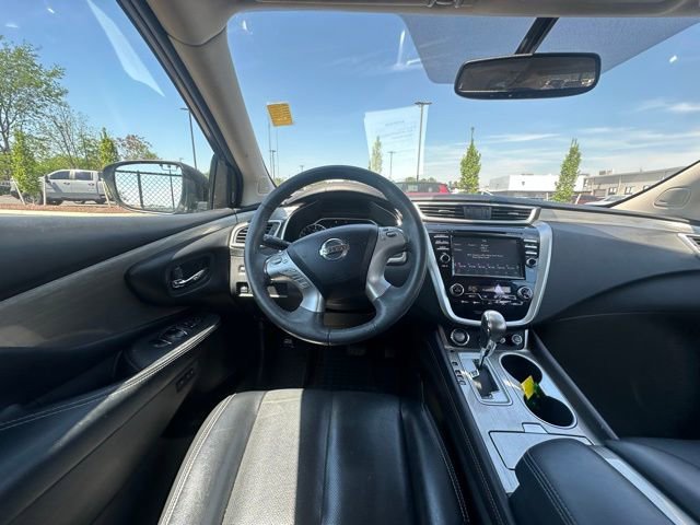 Used 2017 Nissan Murano Platinum image 16