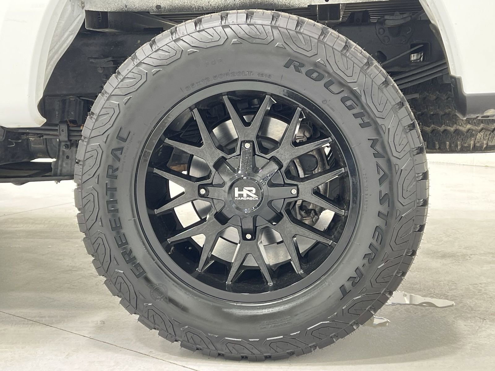 Used 2024 Ford F350 XLT image 10