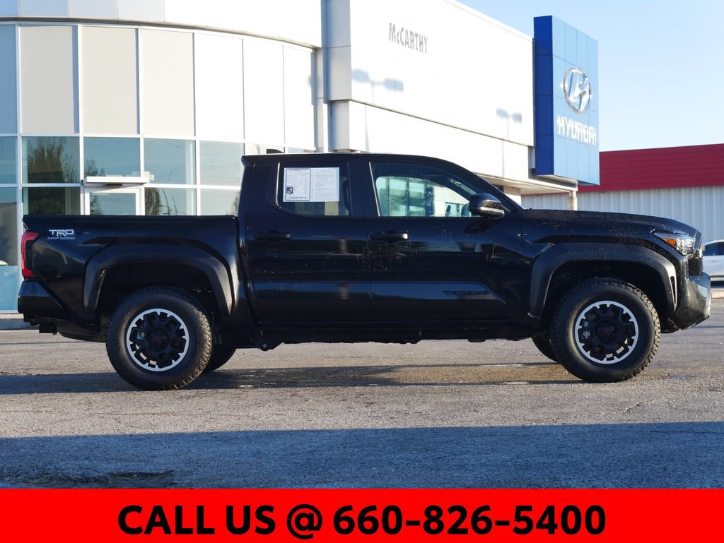 Used 2024 Toyota Tacoma TRD Off-Road AWD/4WD image 21
