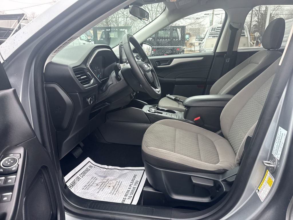 Used 2022 Ford Escape SE w/ Cold Weather Package image 20