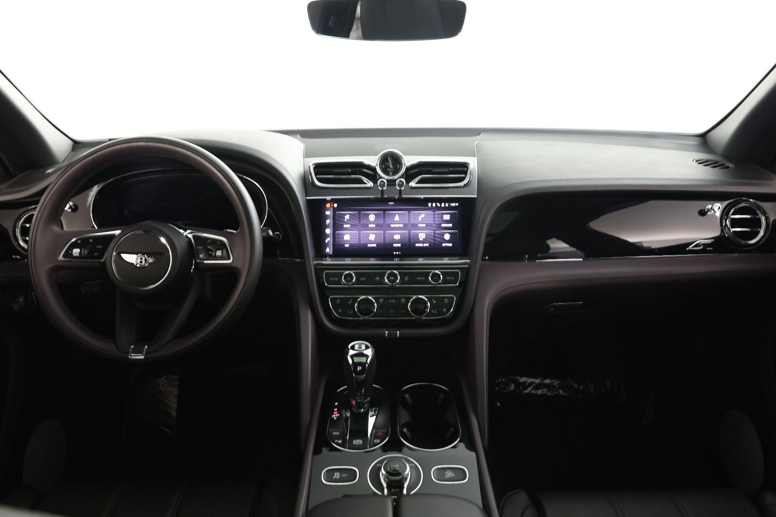 Used 2022 Bentley Bentayga AWD/4WD image 4