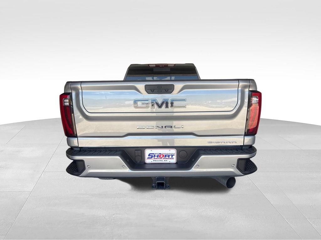 Used 2026 GMC Sierra 2500 Denali Ultimate AWD/4WD image 6