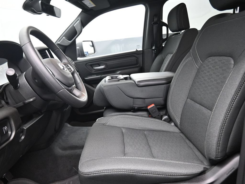 New 2025 RAM 1500 Tradesman w/ Night Edition AWD/4WD image 13
