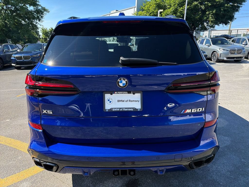 Used 2024 BMW X5 M60i w/ Parking Assistance Package AWD/4WD image 13
