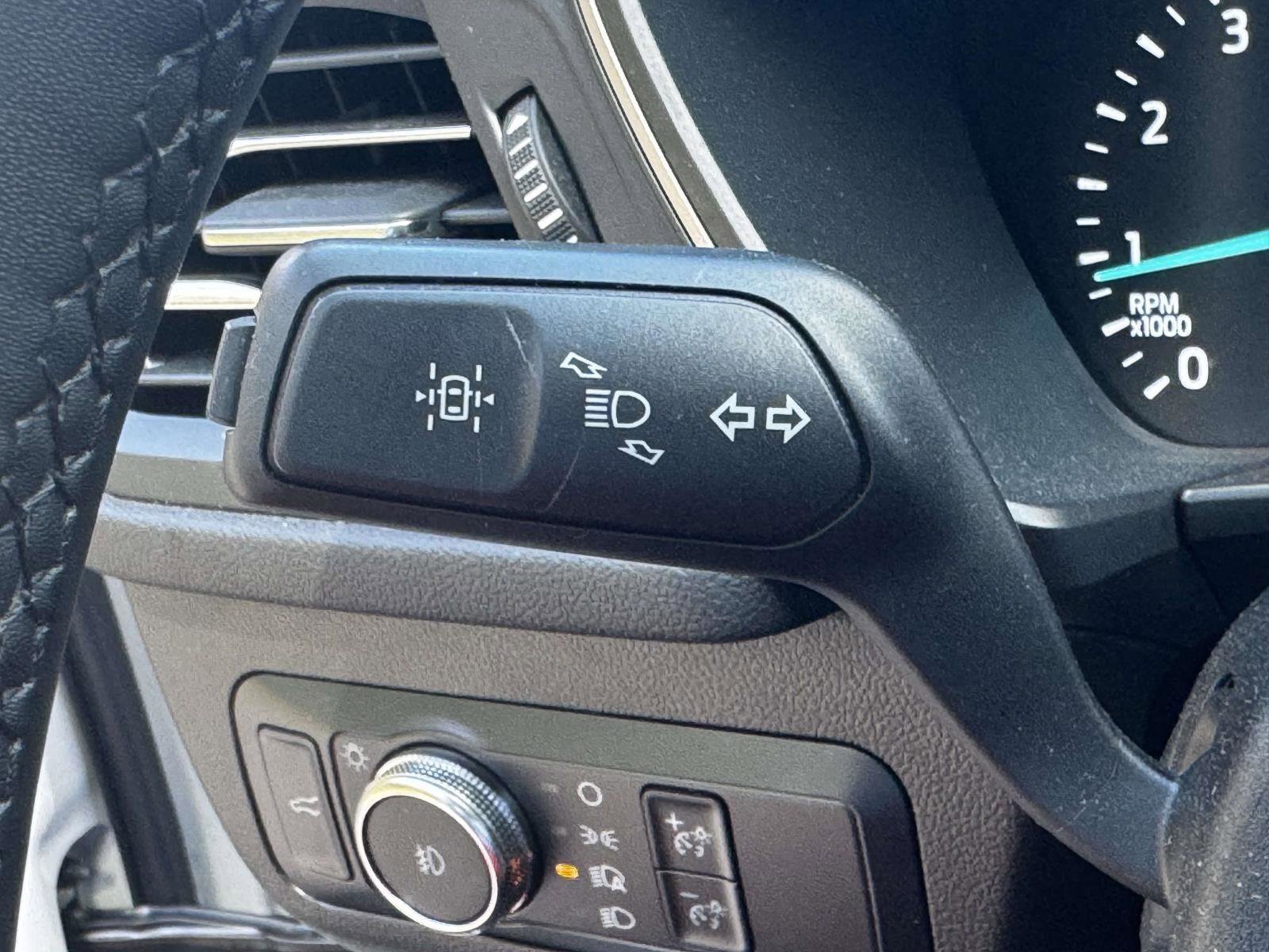Used 2022 Ford Escape SEL AWD/4WD image 23