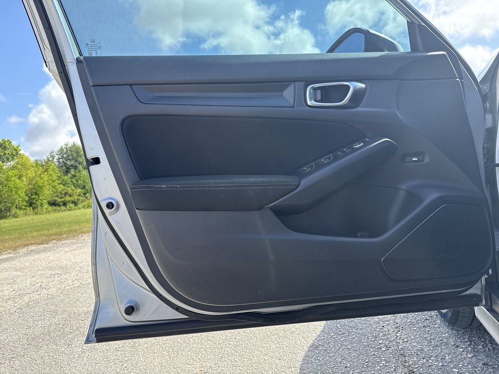 Used 2025 Honda Civic LX image 8