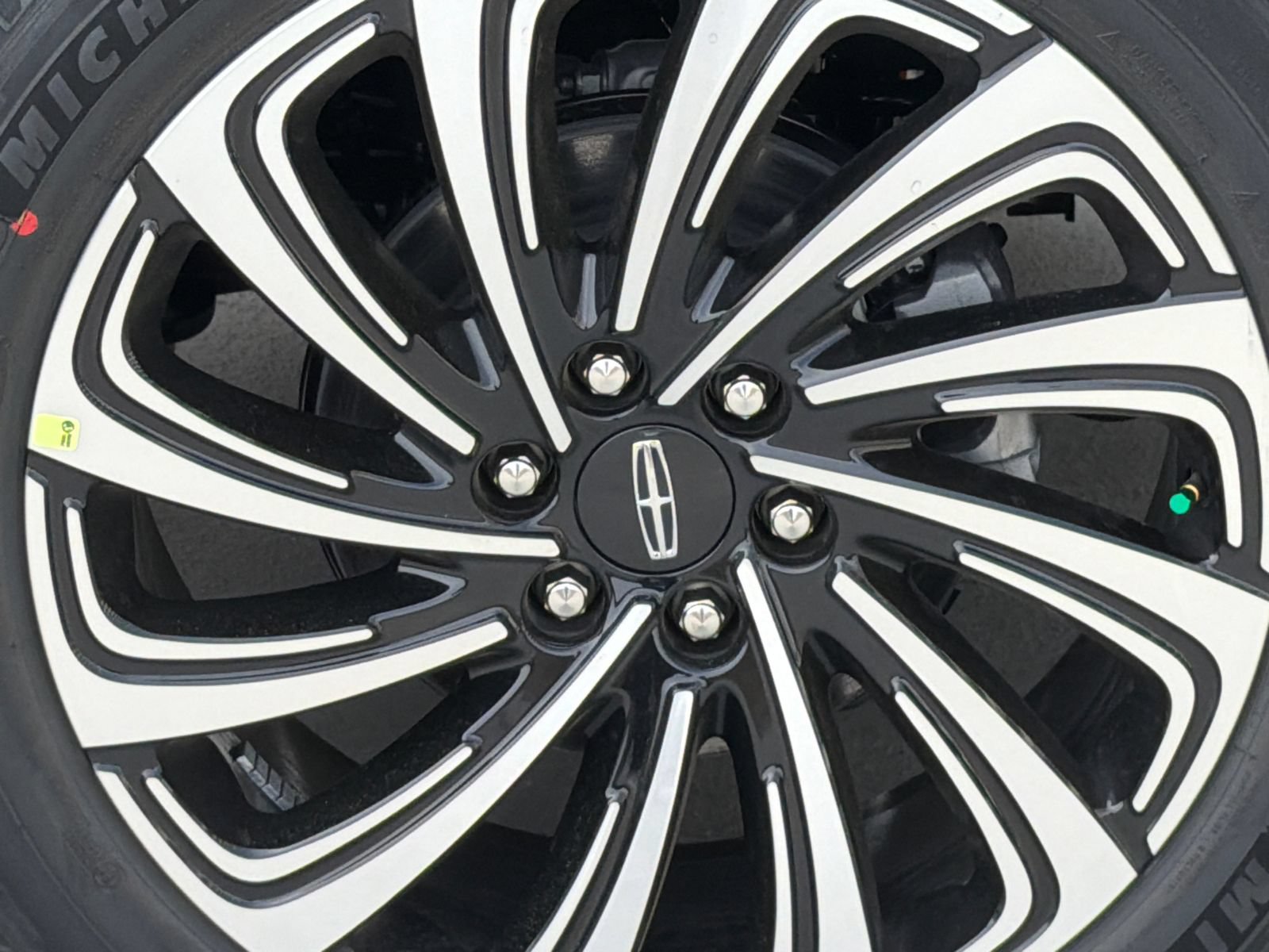 New 2026 Lincoln Navigator L Black Label AWD/4WD image 5