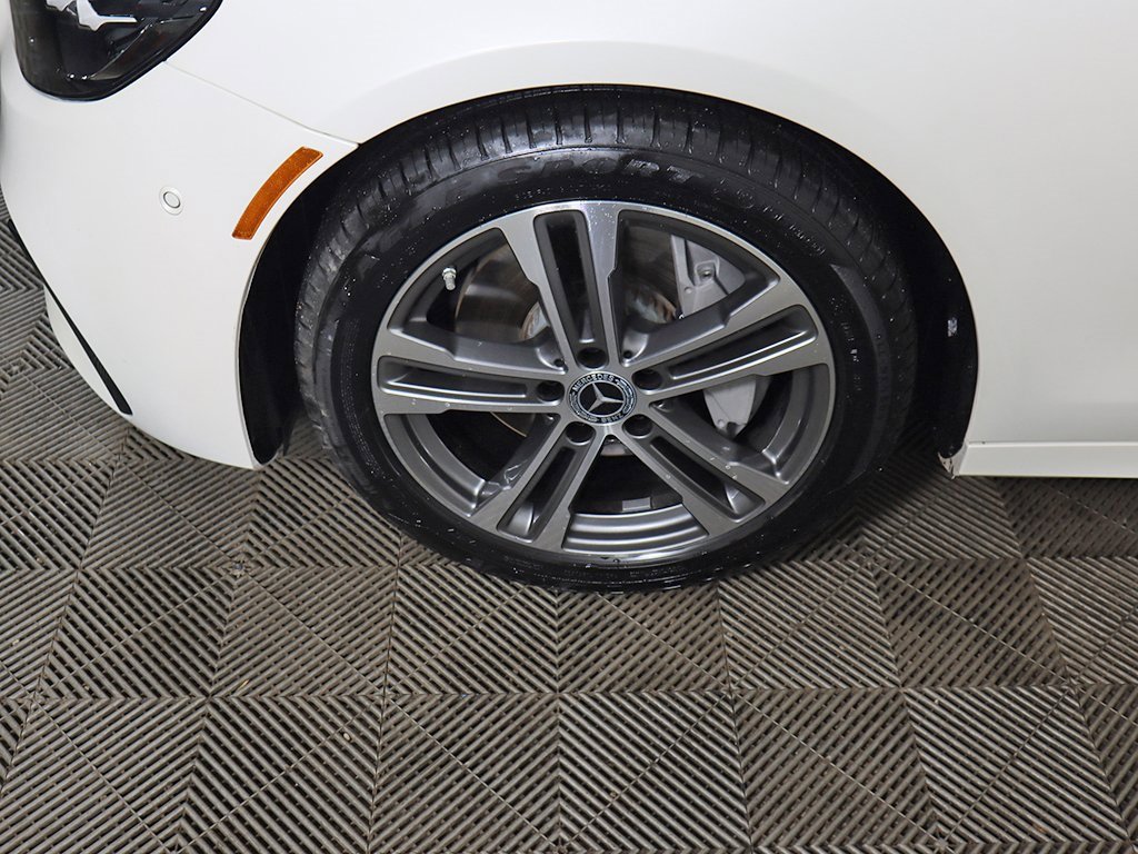 Used 2022 Mercedes-Benz E 350 4MATIC Sedan w/ Driver Assistance Package image 21