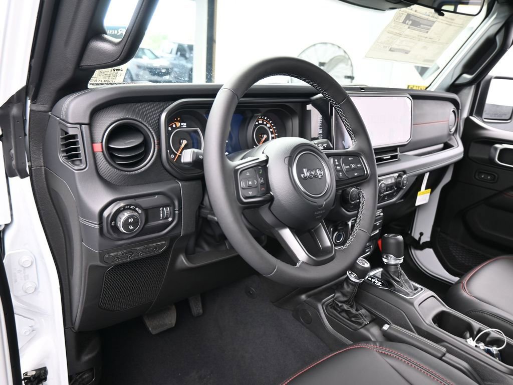 New 2026 Jeep Gladiator Rubicon w/ Steel Power Dome Hood Package AWD/4WD image 10